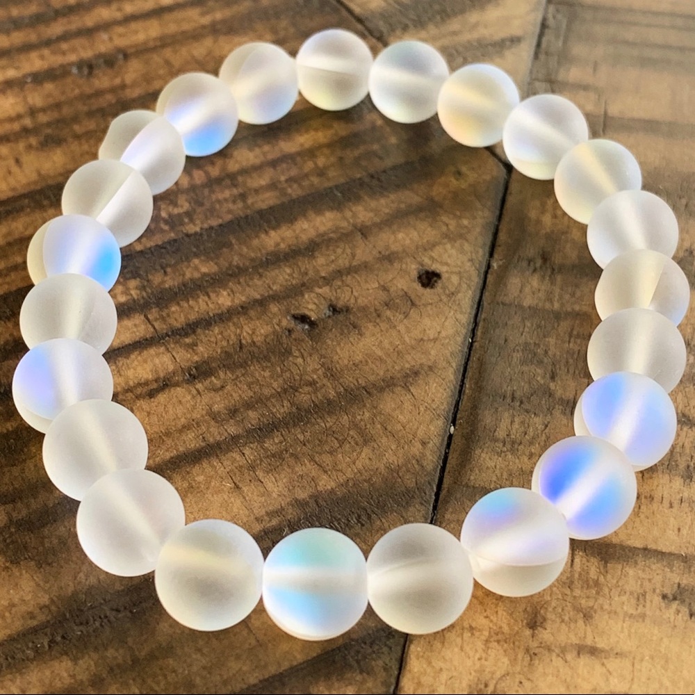 8mm Clear Mystic Glass Bead Stretch Bracelet - Picture 1 of 4